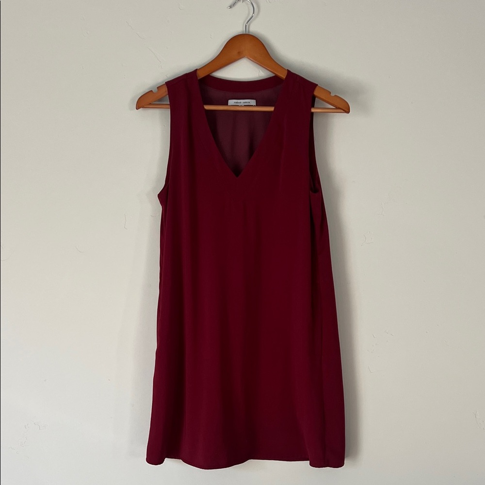 Sleeveless V-Neck Burgundy Dress